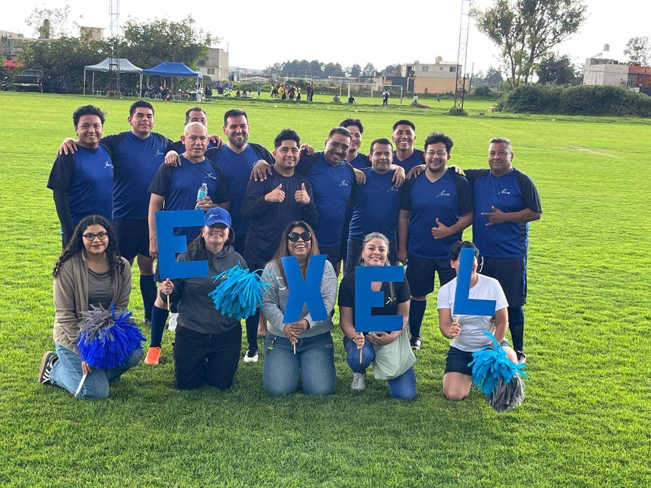 foto del equipo exel (1)
